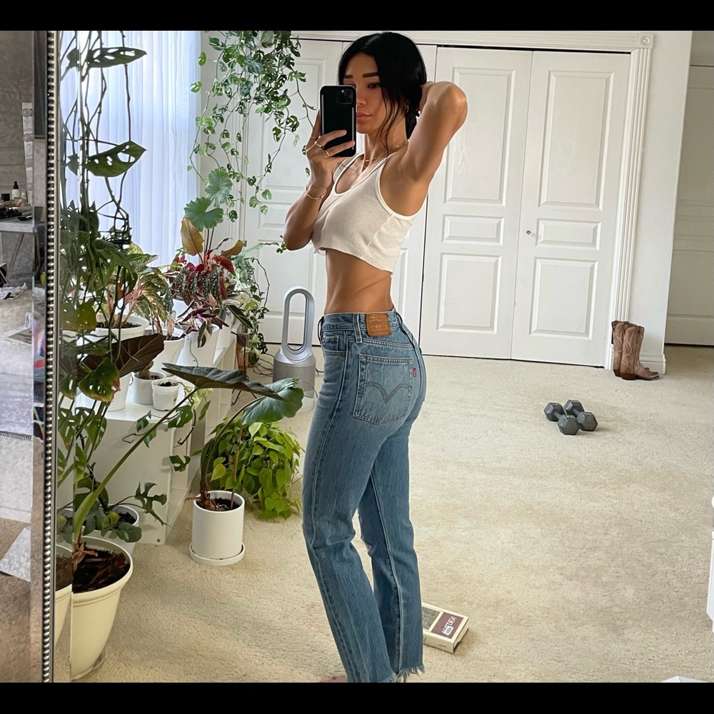 Levi’s Wedgie 24